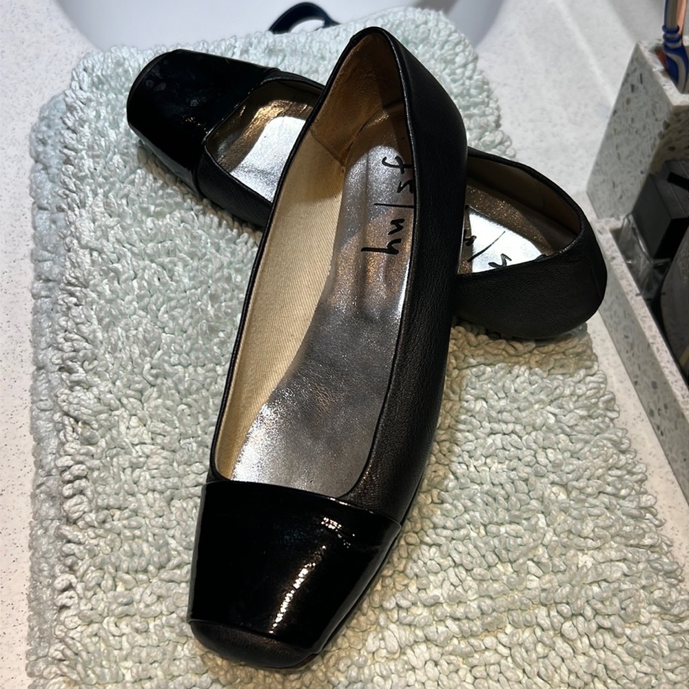 FS/NY ballet flat women shoes size 7, patent/smooth leather combo- black